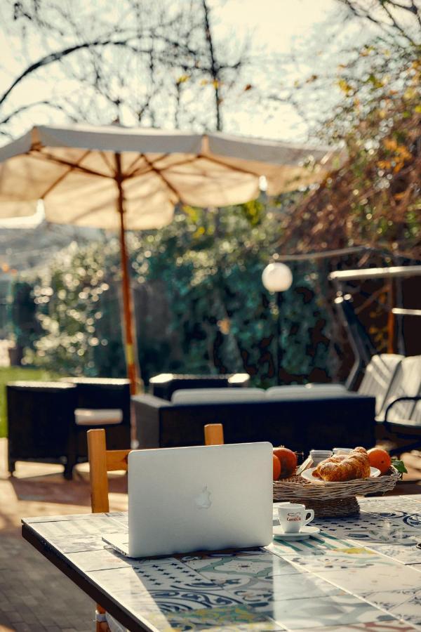 Casa Consalvo B&B Pontecagnano Ngoại thất bức ảnh
