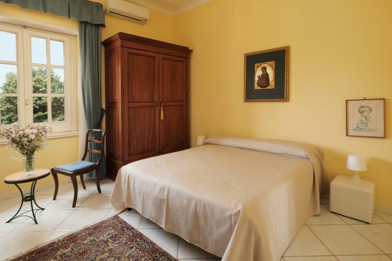 Casa Consalvo B&B Pontecagnano Ngoại thất bức ảnh
